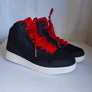Nike Jordan Executive Sz 5Y